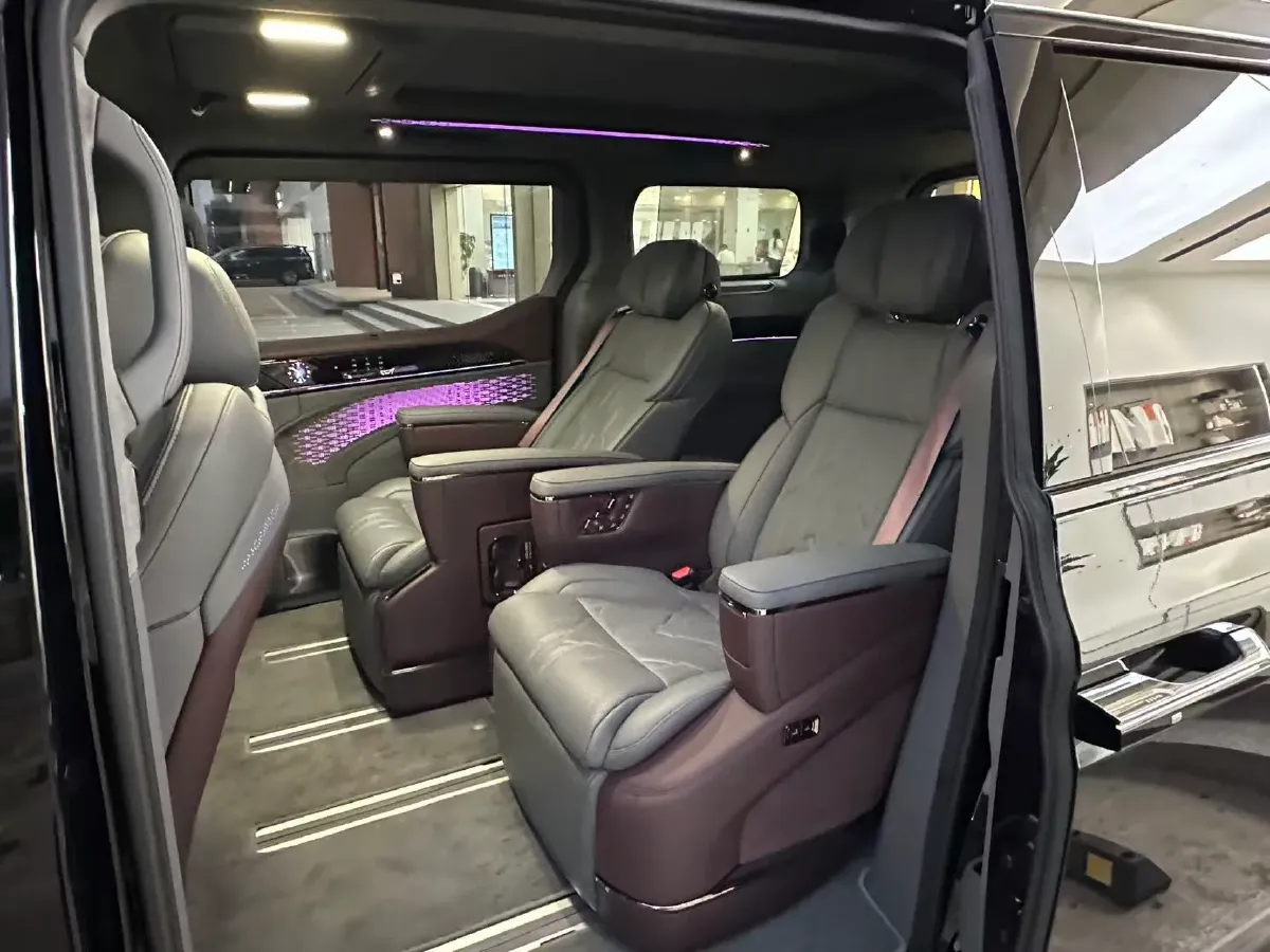 2024 Zeekr 009 BEV 108KWH,autocango,china used car exporter,china ev exporter,chinese used car exporter,chinese used ev exporter