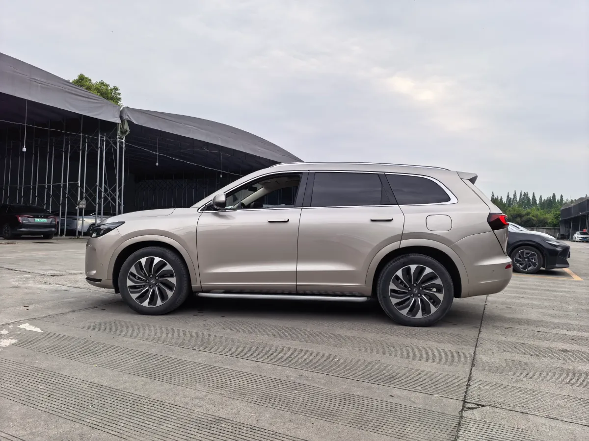 2022 Infiniti Q50L 2.0T 211HP L4 7AT,autocango,china used car exporter,china ev exporter,chinese used car exporter,chinese used ev exporter