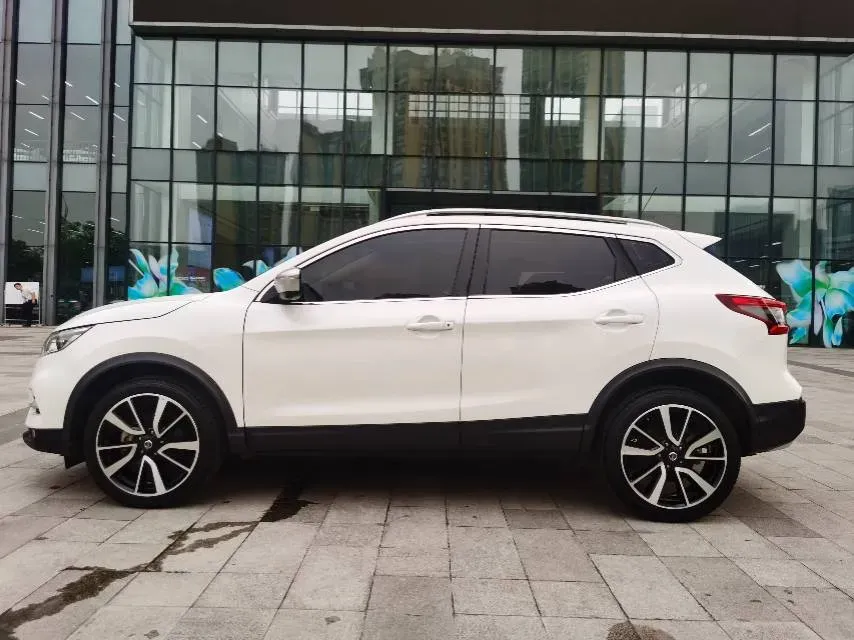 2021 Nissan Qashqai 2.0L 151HP L4 CVT,autocango,china used car exporter,china ev exporter,chinese used car exporter,chinese used ev exporter