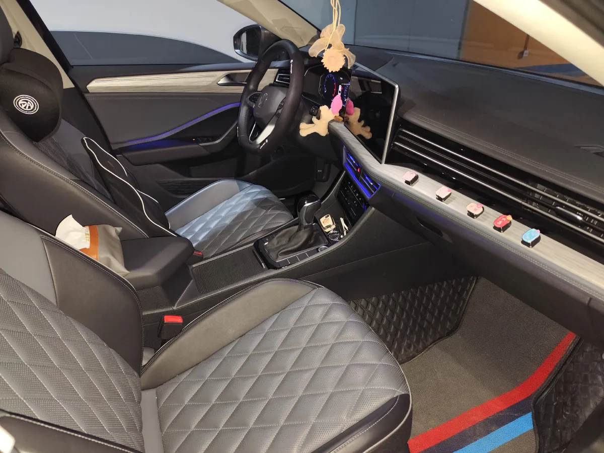 2023 Volkswagen Sagitar 1.4T 150HP L4 7DCT,autocango,china used car exporter,china ev exporter,chinese used car exporter,chinese used ev exporter