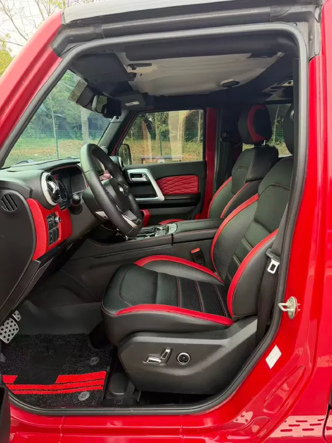 2018 Beijing BJ40 2.3T 250HP L4 6AT,autocango,china used car exporter,china ev exporter,chinese used car exporter,chinese used ev exporter
