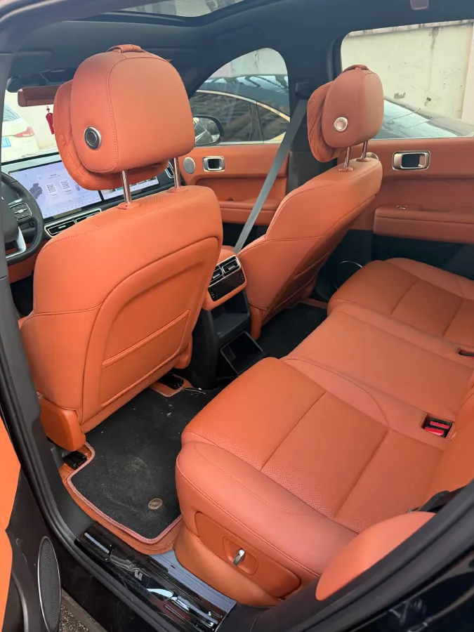 2024 Li L6 Range Extended 154HP L4 REEV 36.8KWH,autocango,china used car exporter,china ev exporter,chinese used car exporter,chinese used ev exporter