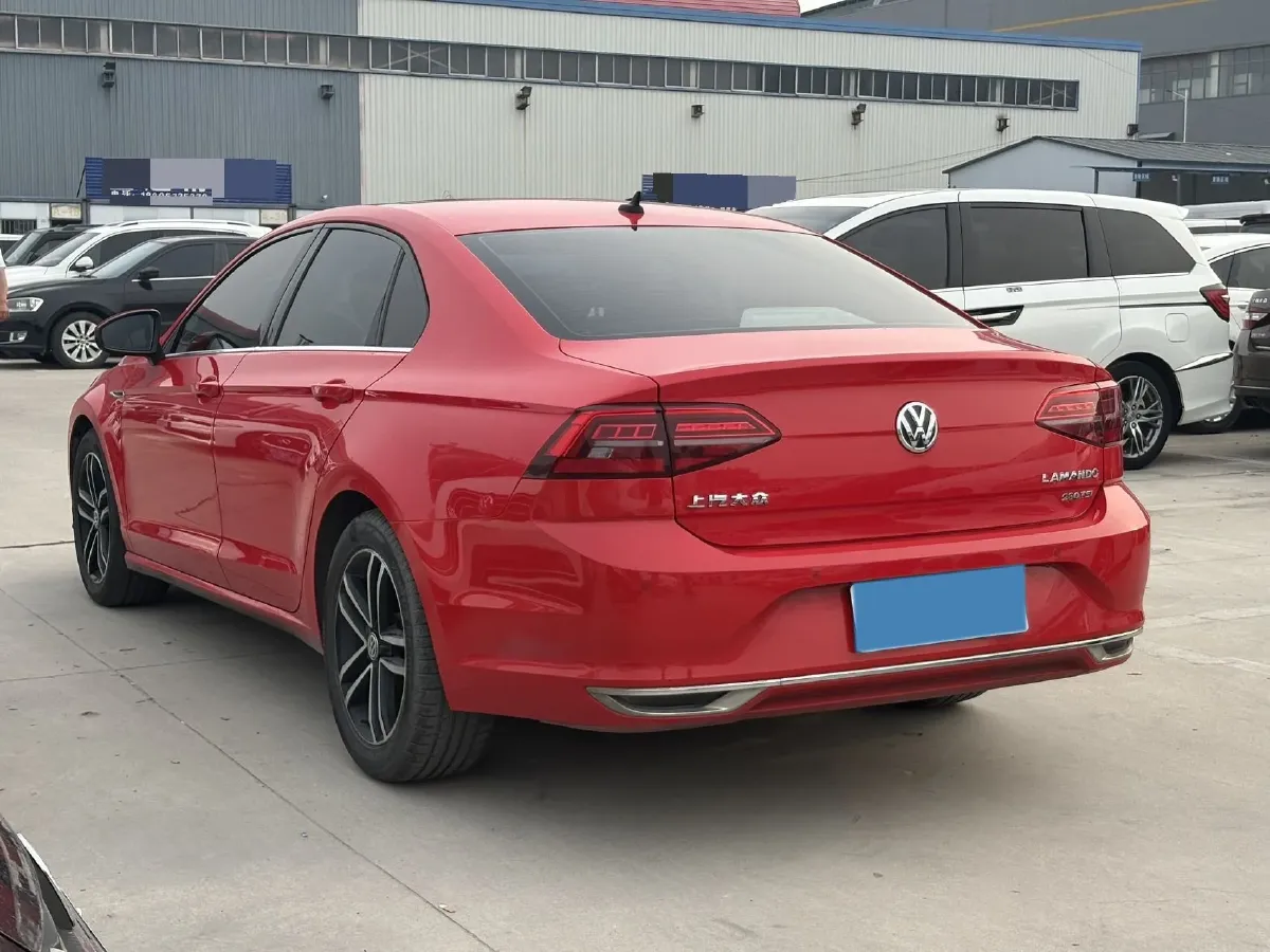 2019 Volkswagen Passat 1.4T 150HP L4 7DCT,autocango,china used car exporter,china ev exporter,chinese used car exporter,chinese used ev exporter