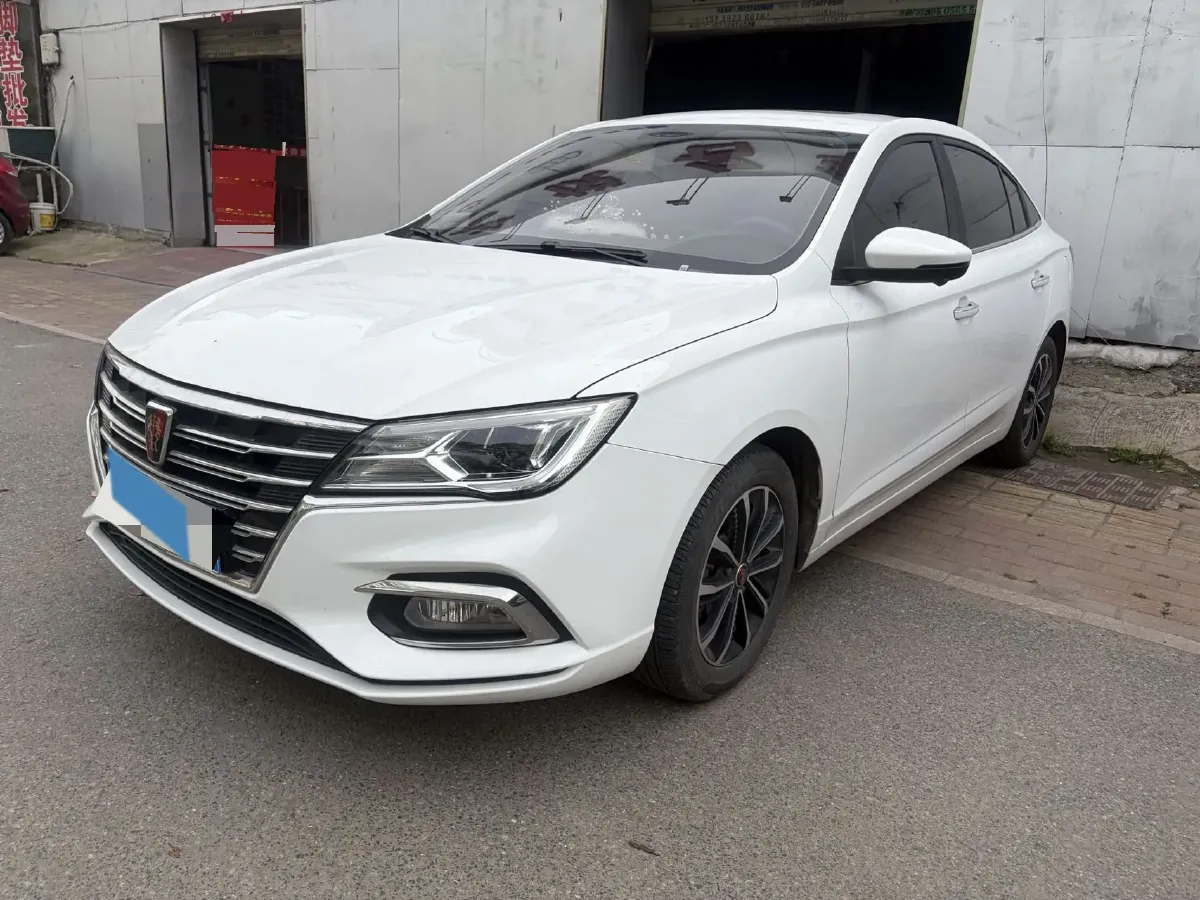2020 Roewe i5 1.5L 120HP L4 CVT,autocango,china used car exporter,china ev exporter,chinese used car exporter,chinese used ev exporter