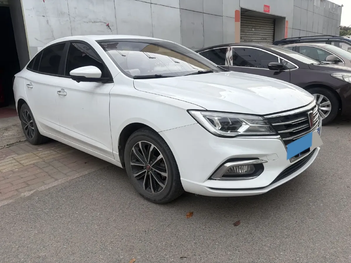 2020 Roewe i5 1.5L 120HP L4 CVT,autocango,china used car exporter,china ev exporter,chinese used car exporter,chinese used ev exporter