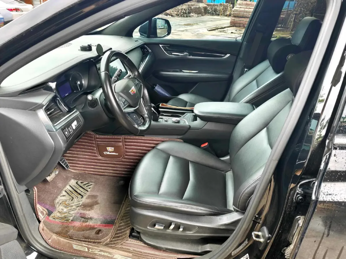 2022 Cadillac XT5 2.0T 237HP L4 9AT,autocango,china used car exporter,china ev exporter,chinese used car exporter,chinese used ev exporter