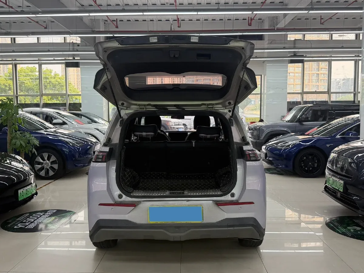 2022 Geely Okavango 1.8T 184HP L4 7DCT,autocango,china used car exporter,china ev exporter,chinese used car exporter,chinese used ev exporter