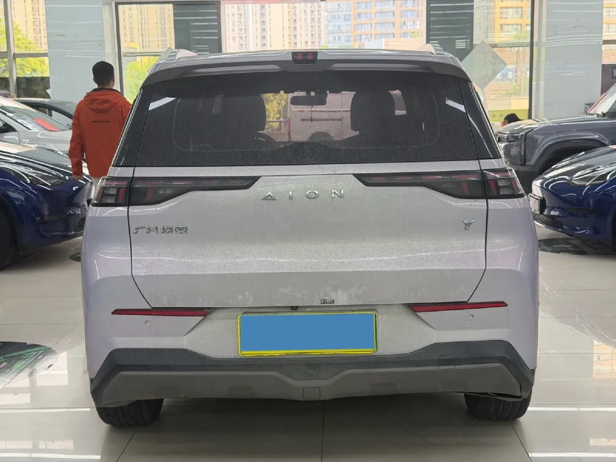 2022 Geely Okavango 1.8T 184HP L4 7DCT,autocango,china used car exporter,china ev exporter,chinese used car exporter,chinese used ev exporter