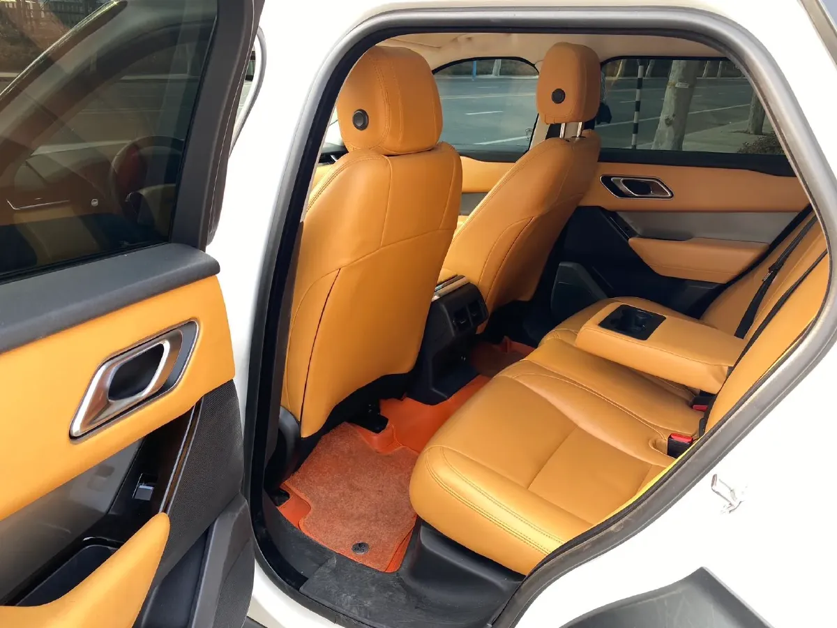 2019 Land Rover Range Rover Velar 2.0T 250HP L4 8AT,autocango,china used car exporter,china ev exporter,chinese used car exporter,chinese used ev exporter