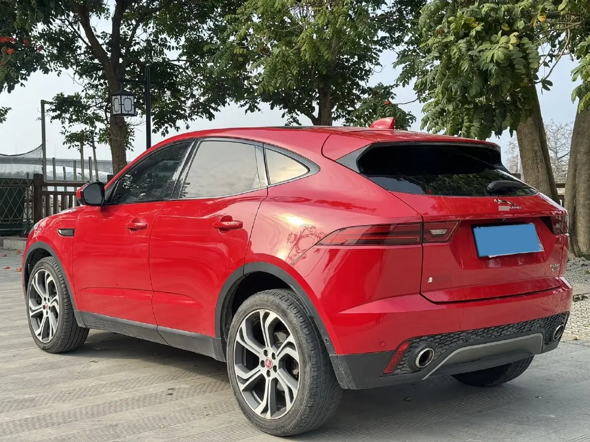 2018 Mercedes-Benz C Class 1.6T 156HP L4 9AT,autocango,china used car exporter,china ev exporter,chinese used car exporter,chinese used ev exporter