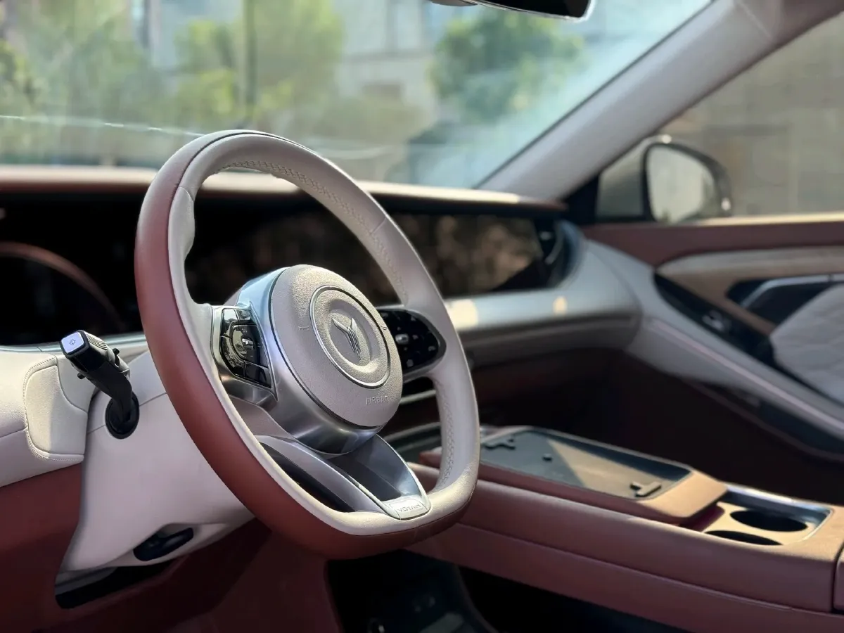 2024 Voyah FREE 1.5T 150HP L4 REEV 39.2KWH,autocango,china used car exporter,china ev exporter,chinese used car exporter,chinese used ev exporter