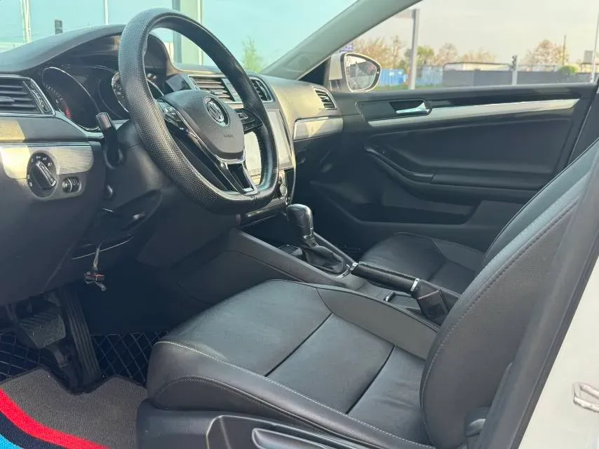 2018 Volkswagen Sagitar 1.2T 110HP L4 7DCT,autocango,china used car exporter,china ev exporter,chinese used car exporter,chinese used ev exporter