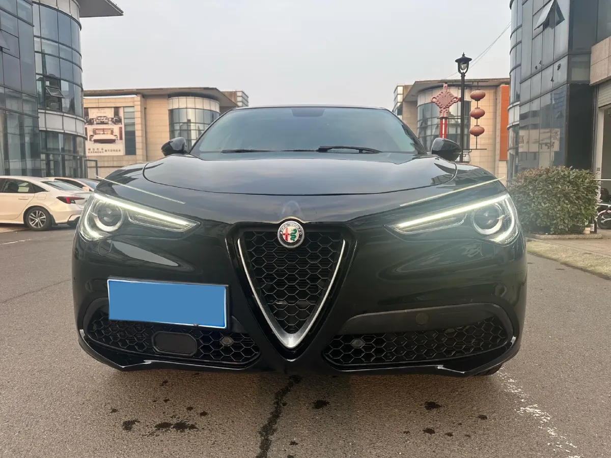 2017 Lexus NX 2.0T 238HP L4 6AT,autocango,china used car exporter,china ev exporter,chinese used car exporter,chinese used ev exporter