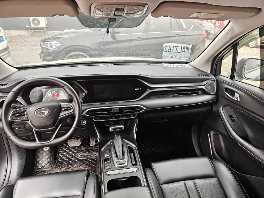 2022 GAC Trumpchi GS4 1.5T 169HP L4 6AT,autocango,china used car exporter,china ev exporter,chinese used car exporter,chinese used ev exporter