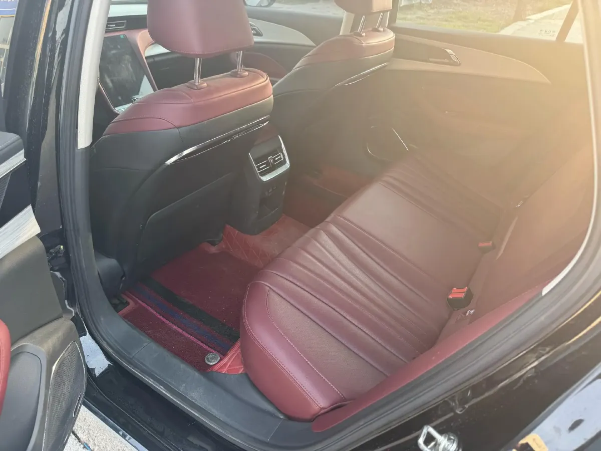 2024 HongQi H5 1.5T 169HP L4 7DCT,autocango,china used car exporter,china ev exporter,chinese used car exporter,chinese used ev exporter