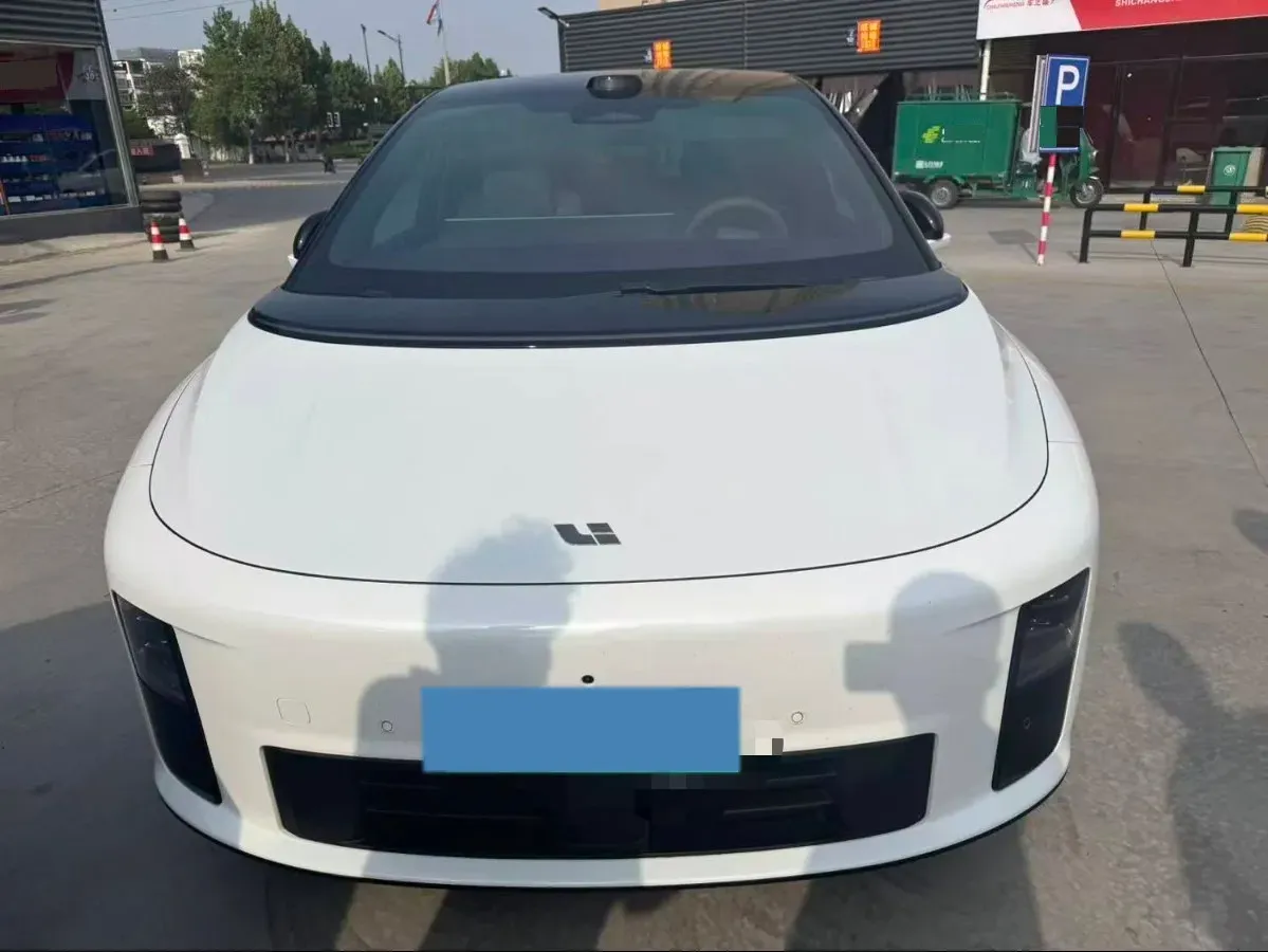 2025 Li i6 BEV,autocango,china used car exporter,china ev exporter,chinese used car exporter,chinese used ev exporter