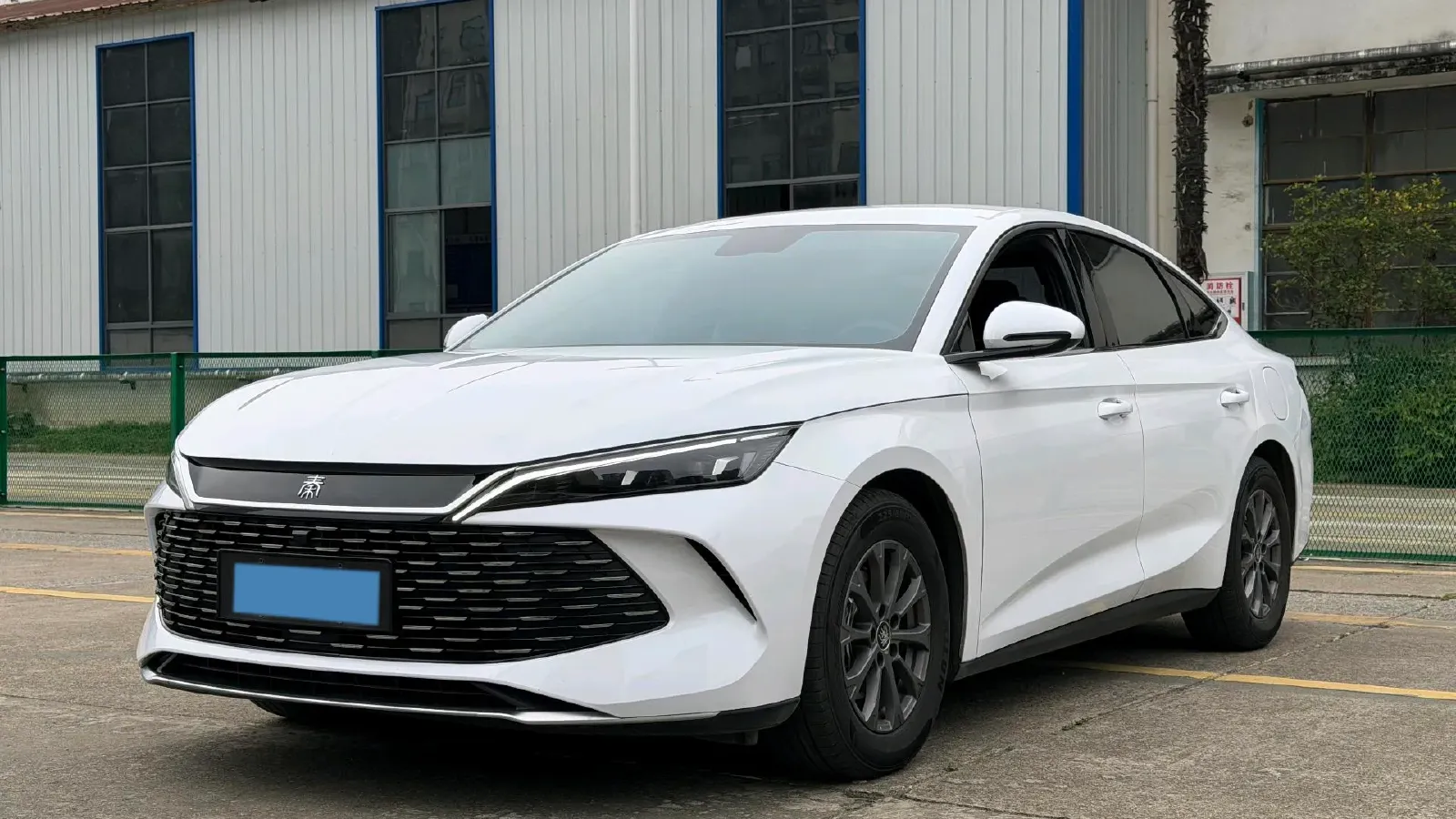 2024 BYD QinL 1.5L 101HP L4 E-CVT PHEV 10.08KWH,autocango,china used car exporter,china ev exporter,chinese used car exporter,chinese used ev exporter