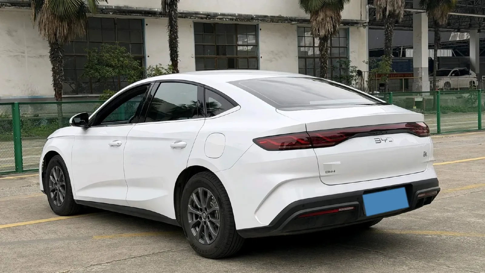 2024 BYD QinL 1.5L 101HP L4 E-CVT PHEV 10.08KWH,autocango,china used car exporter,china ev exporter,chinese used car exporter,chinese used ev exporter