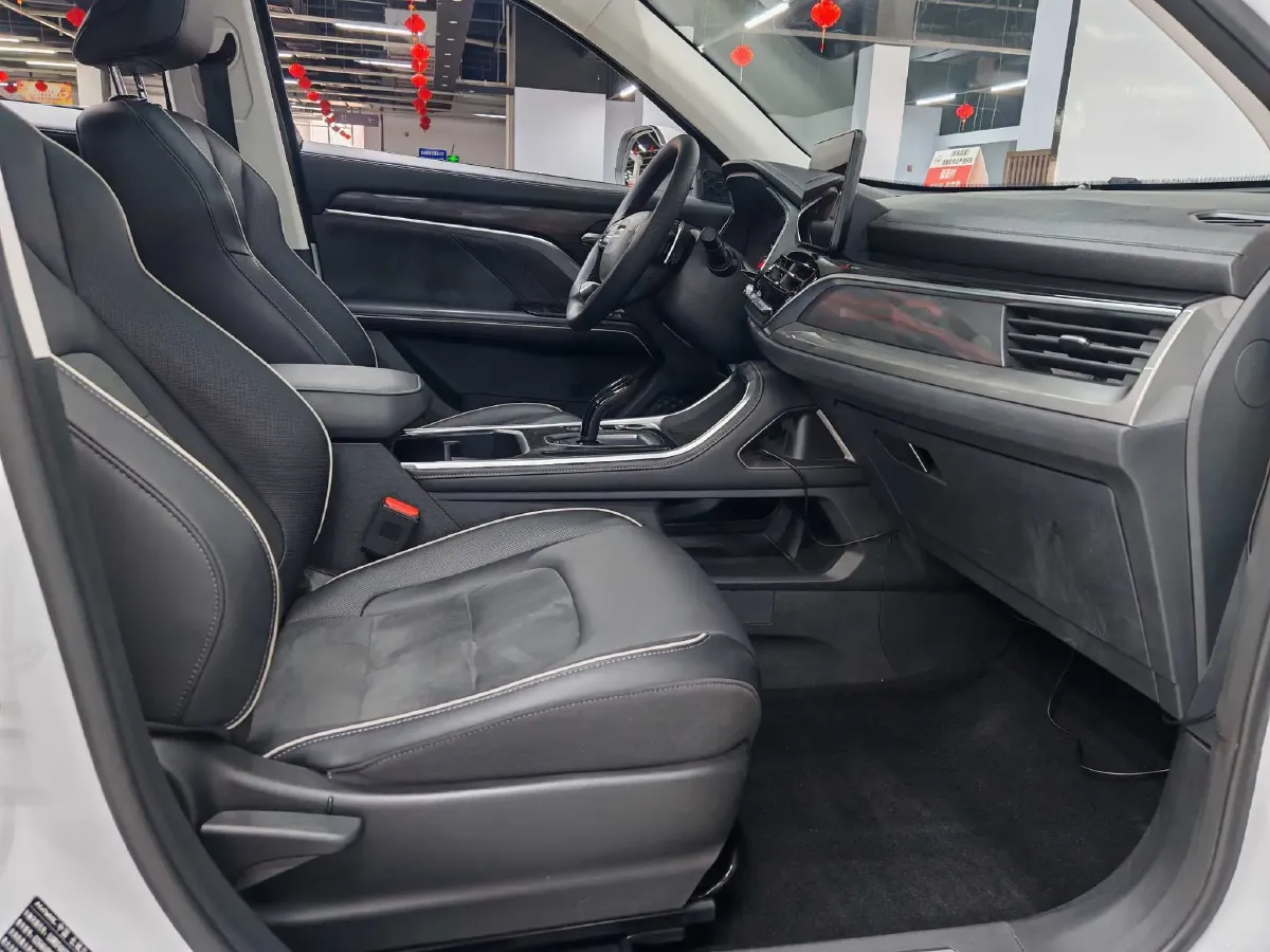 2021 Haval H6 1.5T 150HP L4 7DCT,autocango,china used car exporter,china ev exporter,chinese used car exporter,chinese used ev exporter