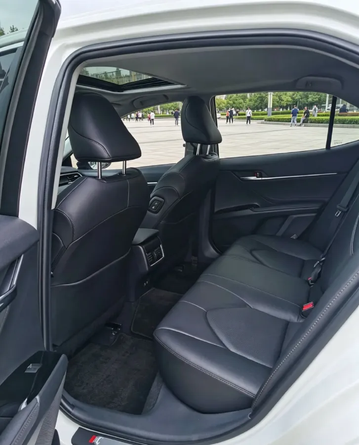 2021 Toyota Camry 2.0L 178HP L4 CVT,autocango,china used car exporter,china ev exporter,chinese used car exporter,chinese used ev exporter