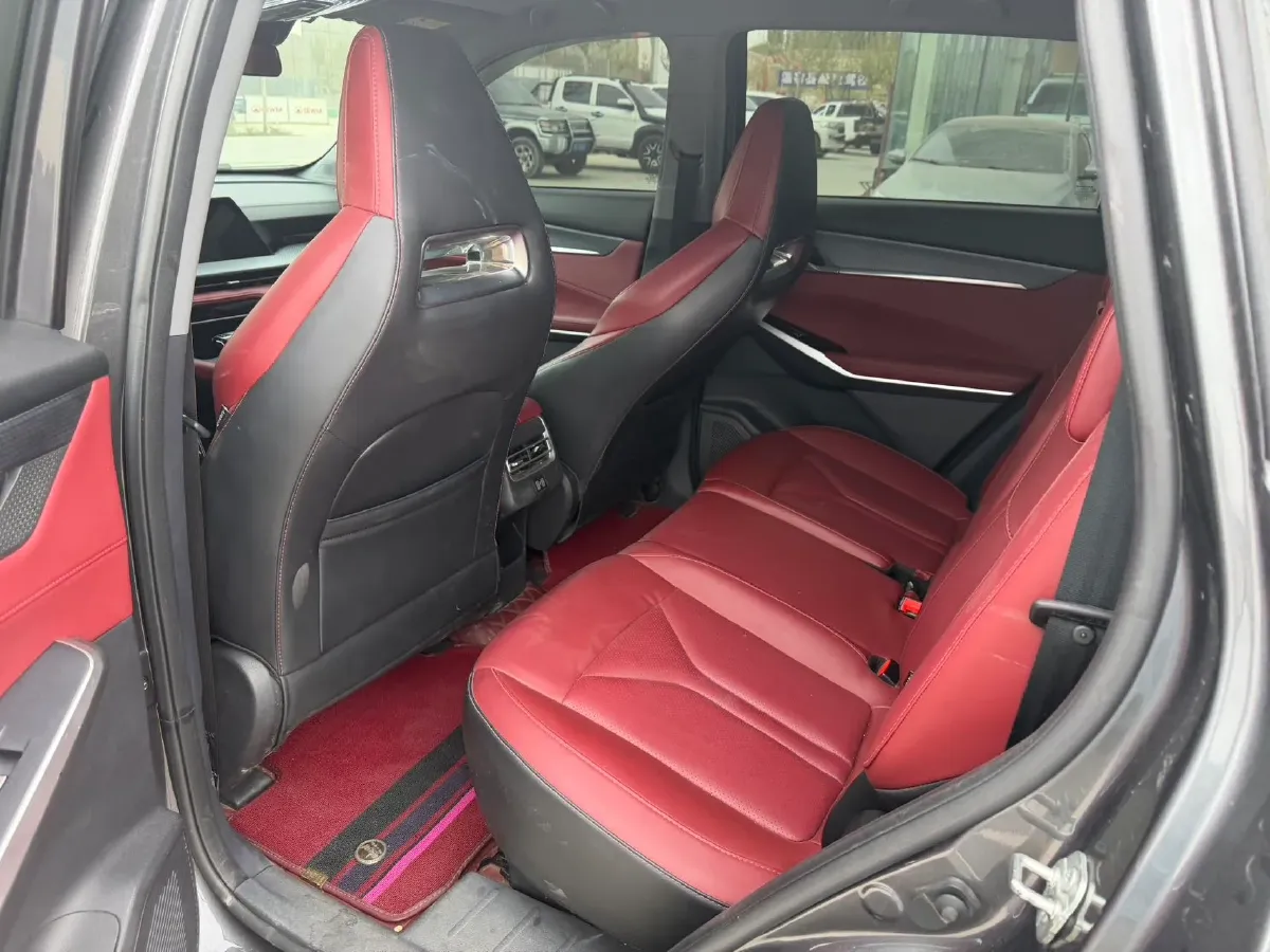 2022 ChangAn CS75 Plus 1.5T 178HP L4 6AT,autocango,china used car exporter,china ev exporter,chinese used car exporter,chinese used ev exporter