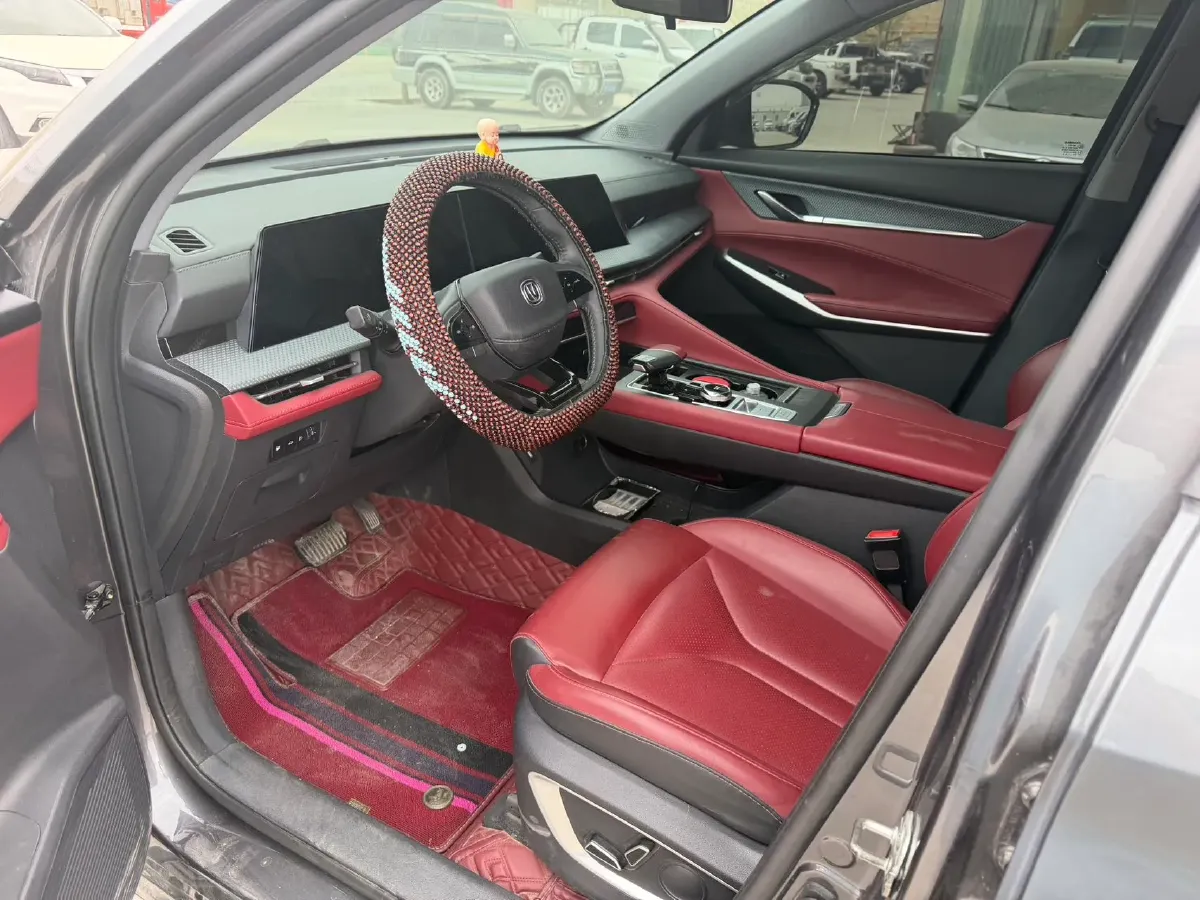 2022 ChangAn CS75 Plus 1.5T 178HP L4 6AT,autocango,china used car exporter,china ev exporter,chinese used car exporter,chinese used ev exporter