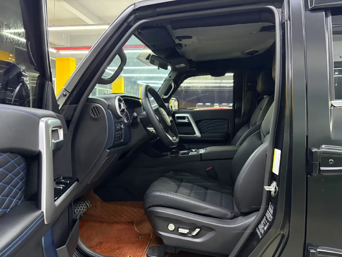 2024 Beijing BJ40 2.0T 163HP L4 8AT,autocango,china used car exporter,china ev exporter,chinese used car exporter,chinese used ev exporter