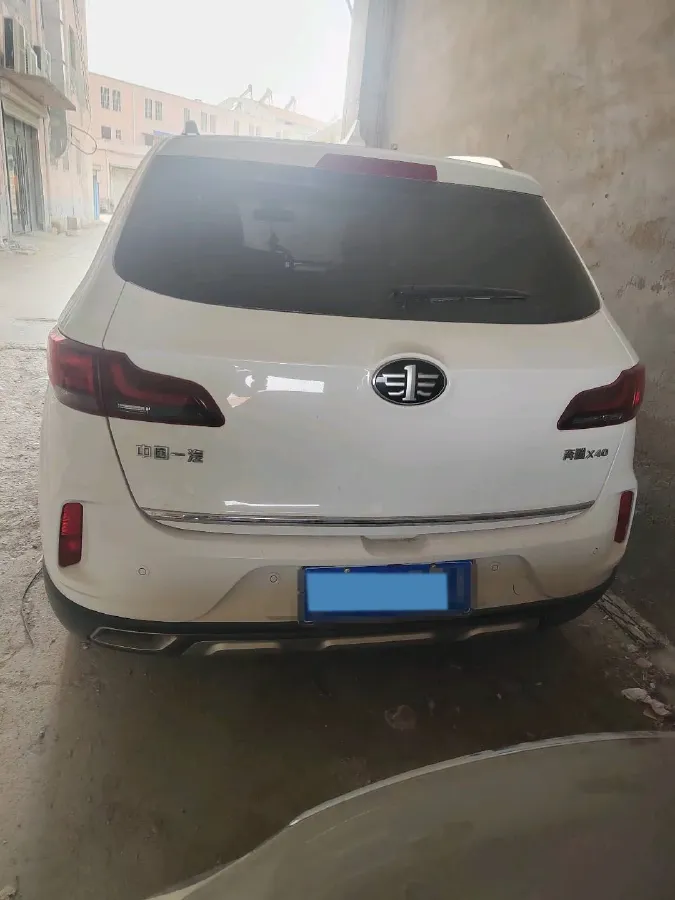 2019 Bestune X40 1.6L 114HP L4 5MT,autocango,china used car exporter,china ev exporter,chinese used car exporter,chinese used ev exporter