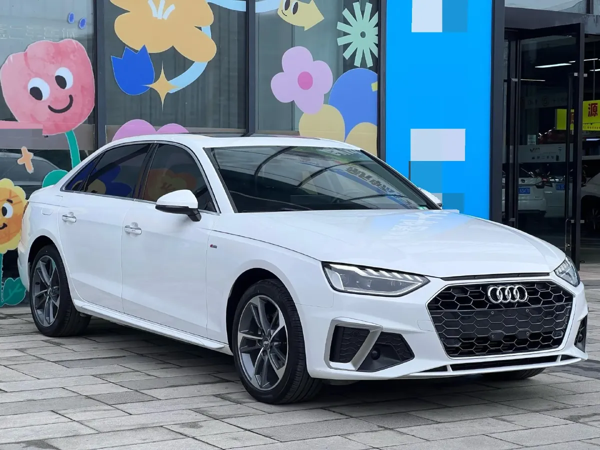 2020 Audi A4L 2.0T 190HP L4 7DCT,autocango,china used car exporter,china ev exporter,chinese used car exporter,chinese used ev exporter