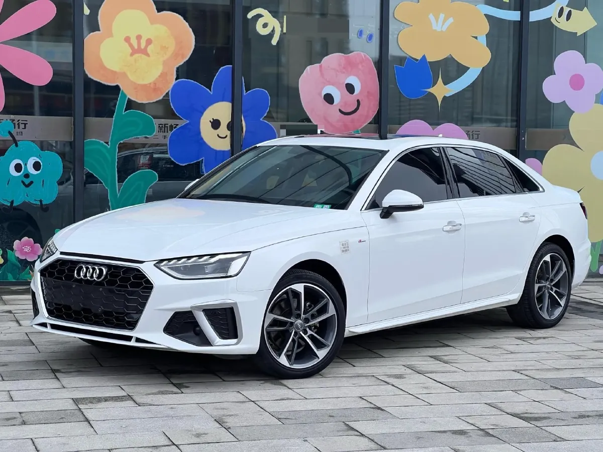 2020 Audi A4L 2.0T 190HP L4 7DCT,autocango,china used car exporter,china ev exporter,chinese used car exporter,chinese used ev exporter