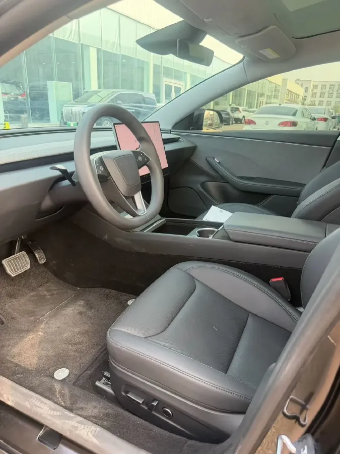 2025 Tesla Model 3 BEV,autocango,china used car exporter,china ev exporter,chinese used car exporter,chinese used ev exporter