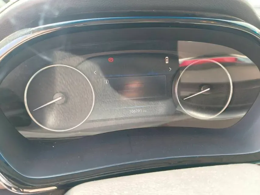 2021 Buick GL8 2.0T 237HP L4 9AT,autocango,china used car exporter,china ev exporter,chinese used car exporter,chinese used ev exporter