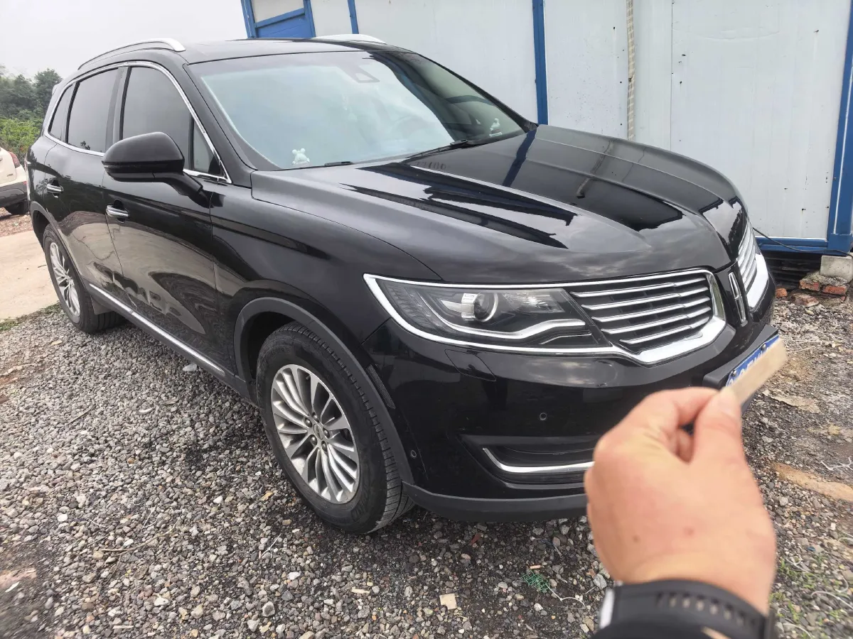2017 Lincoln MKX 2.0T 253HP L4 6AT,autocango,china used car exporter,china ev exporter,chinese used car exporter,chinese used ev exporter