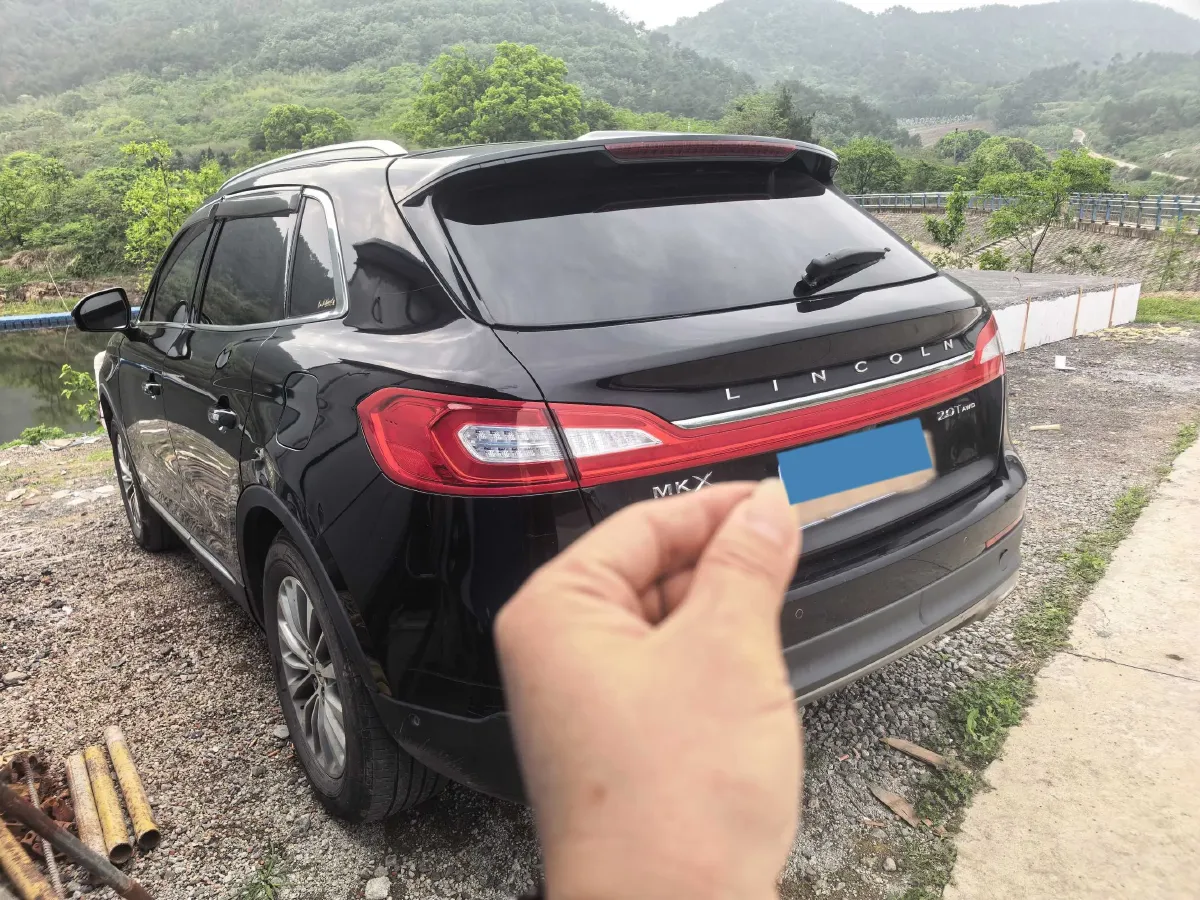2017 Lincoln MKX 2.0T 253HP L4 6AT,autocango,china used car exporter,china ev exporter,chinese used car exporter,chinese used ev exporter