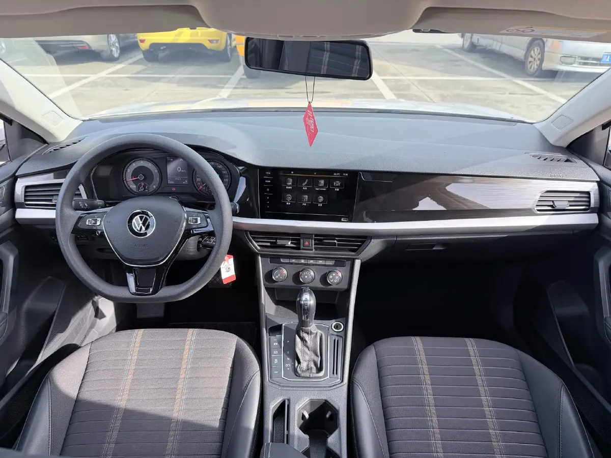 2021 Volkswagen Lavida 1.4T 150HP L4 7DCT,autocango,china used car exporter,china ev exporter,chinese used car exporter,chinese used ev exporter