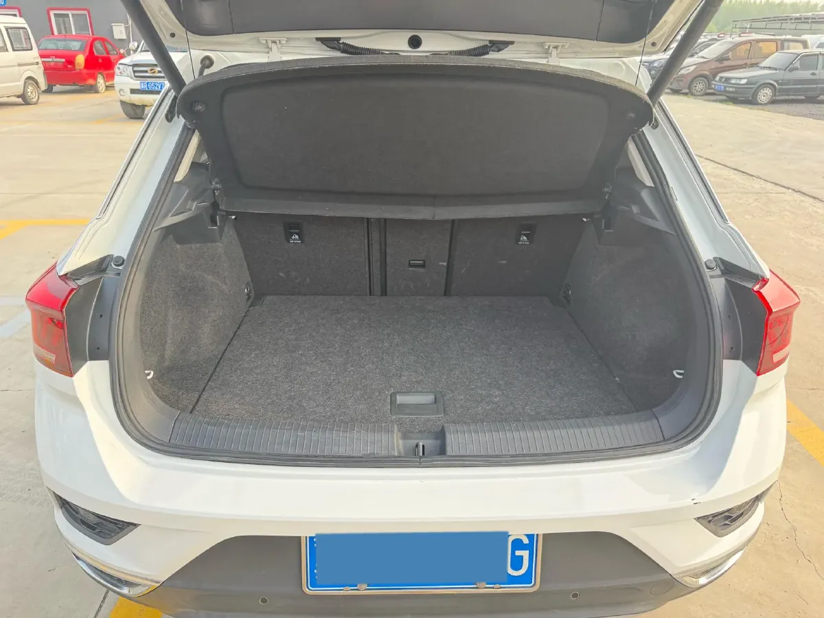2019 Volkswagen T-Roc 1.4T 150HP L4 7DCT,autocango,china used car exporter,china ev exporter,chinese used car exporter,chinese used ev exporter