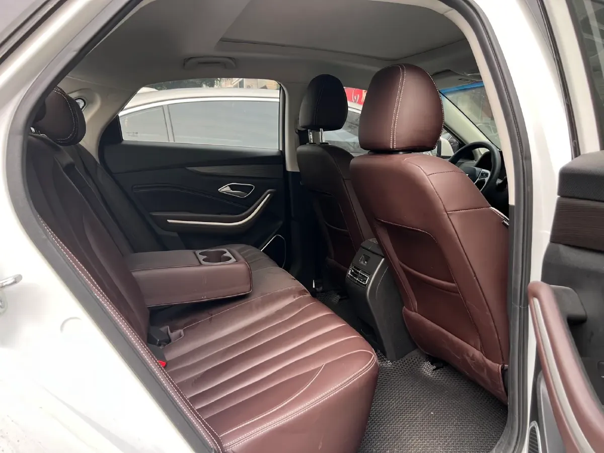 2019 BeiJing Auto EU7 BEV 60.225KWH,autocango,china used car exporter,china ev exporter,chinese used car exporter,chinese used ev exporter