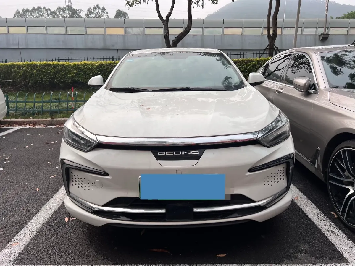 2019 BeiJing Auto EU7 BEV 60.225KWH,autocango,china used car exporter,china ev exporter,chinese used car exporter,chinese used ev exporter