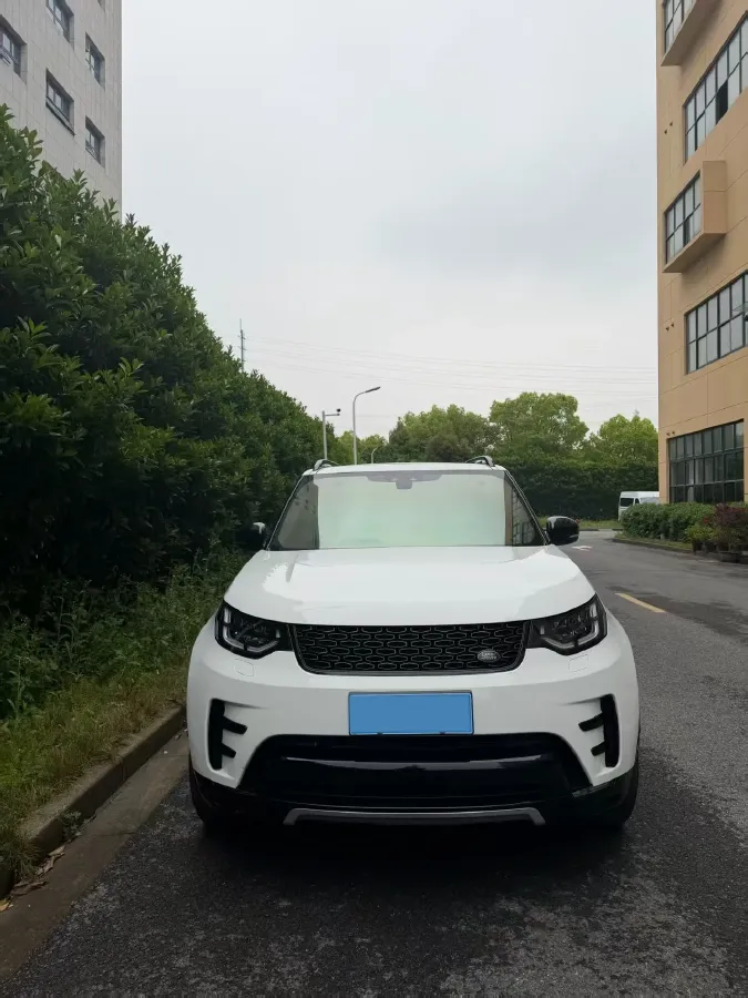 2020 Land Rover Discovery 3.0T 340HP V6 8AT,autocango,china used car exporter,china ev exporter,chinese used car exporter,chinese used ev exporter