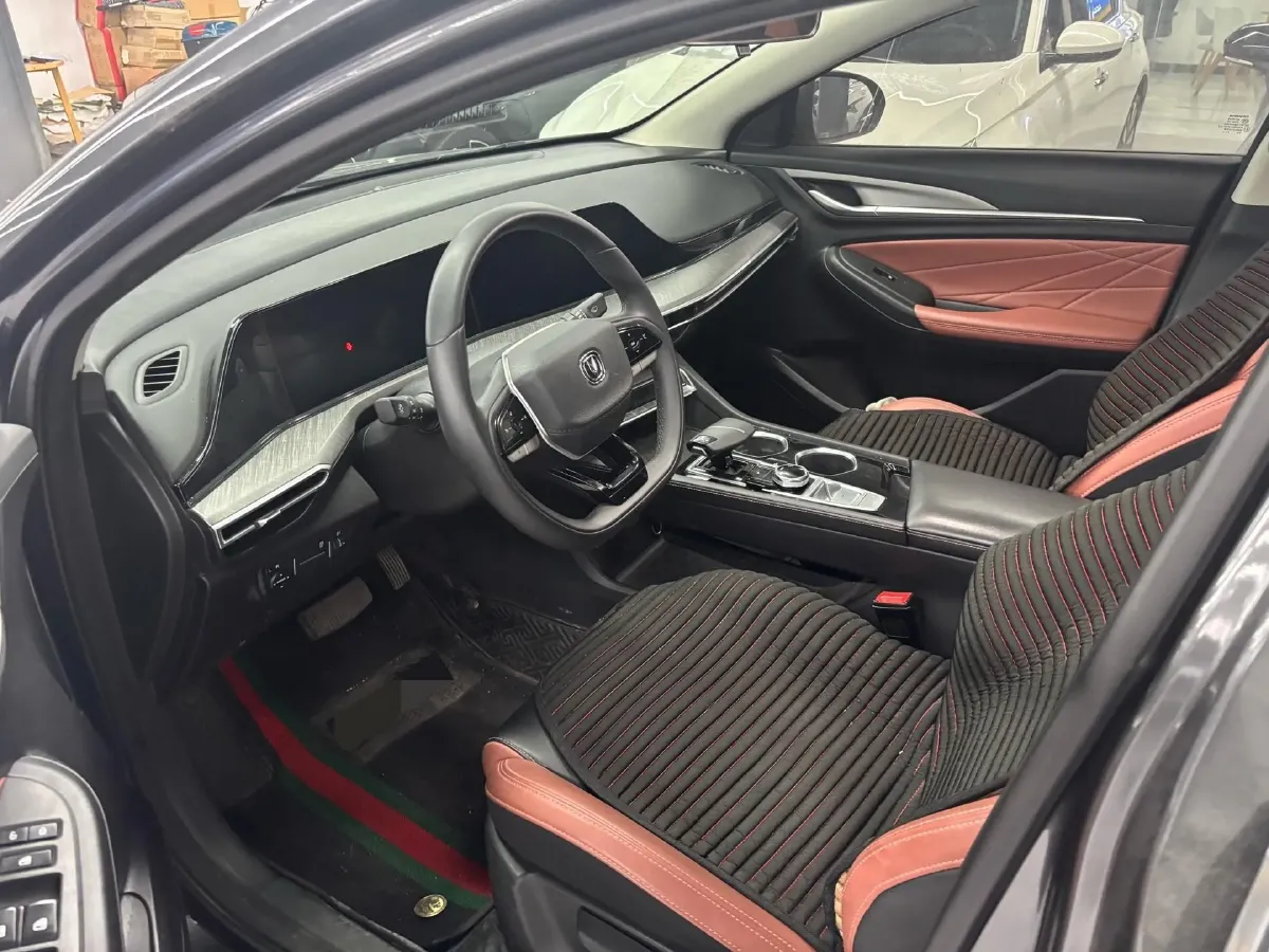 2023 ChangAn Eado 1.4T 160HP L4 7DCT,autocango,china used car exporter,china ev exporter,chinese used car exporter,chinese used ev exporter