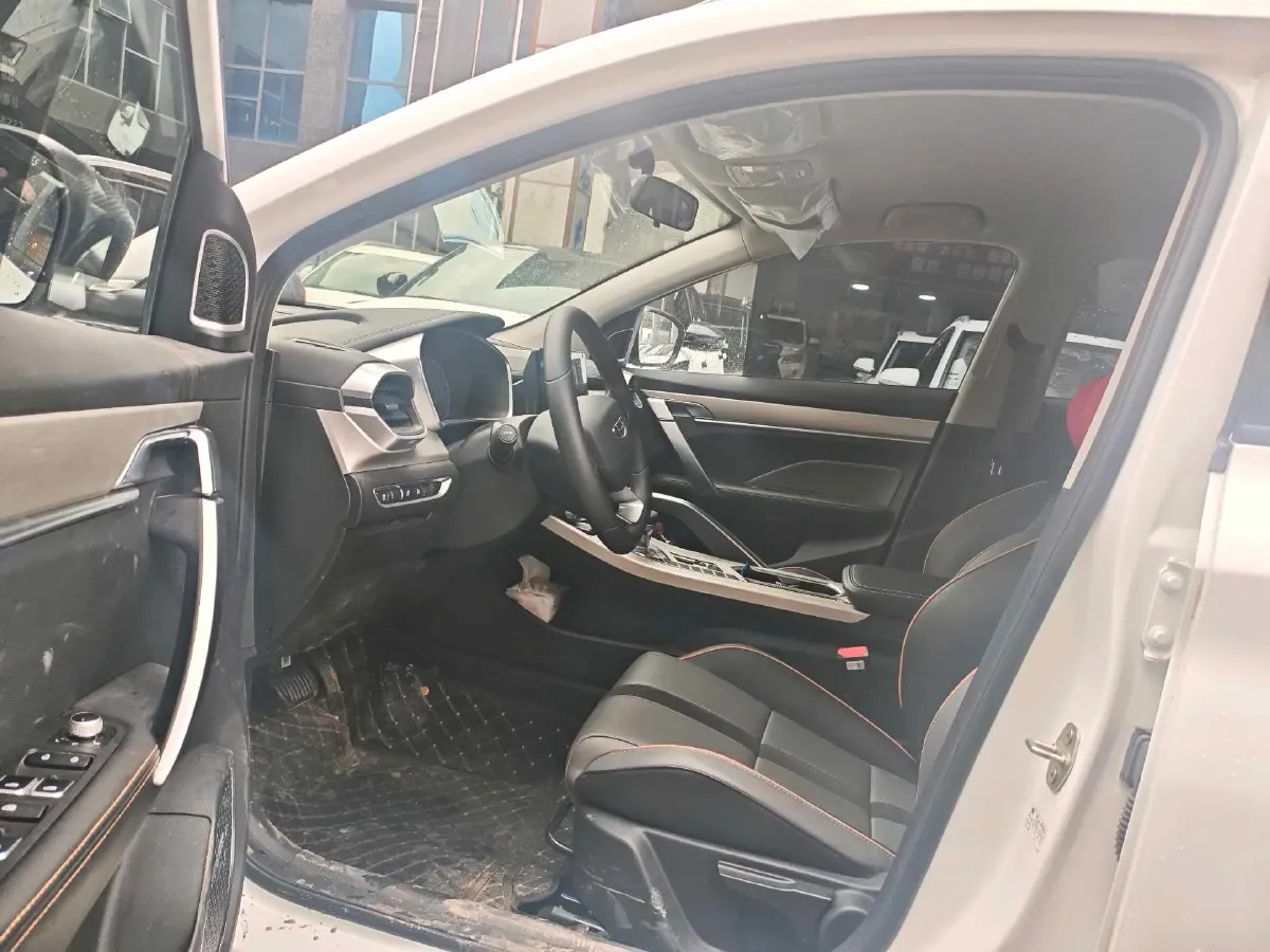 2024 Geely Coolray 1.5T 181HP L4 7DCT,autocango,china used car exporter,china ev exporter,chinese used car exporter,chinese used ev exporter