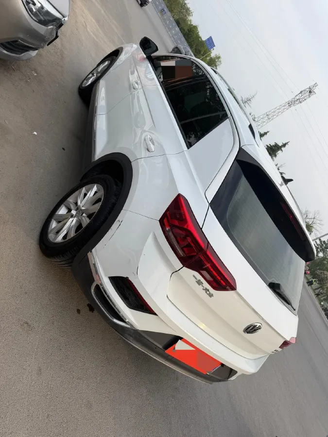 2018 Borgward BX5 1.8T 190HP L4 6AT,autocango,china used car exporter,china ev exporter,chinese used car exporter,chinese used ev exporter