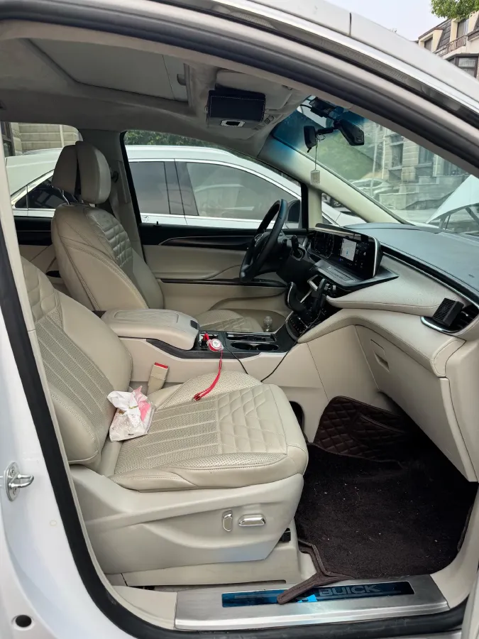 2022 Buick GL8 2.0T 237HP L4 9AT,autocango,china used car exporter,china ev exporter,chinese used car exporter,chinese used ev exporter