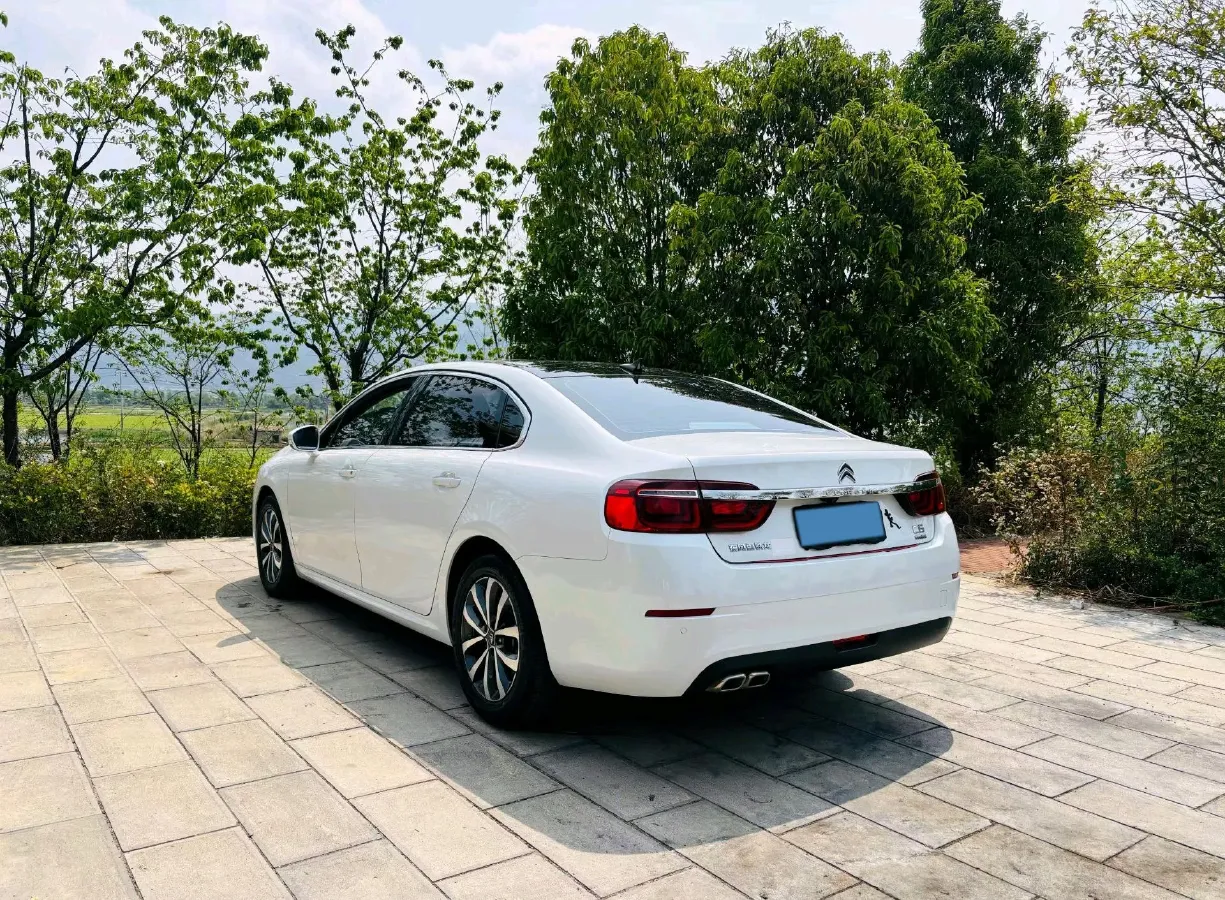 2020 Citroen C6 1.8T 211HP L4 8AT,autocango,china used car exporter,china ev exporter,chinese used car exporter,chinese used ev exporter