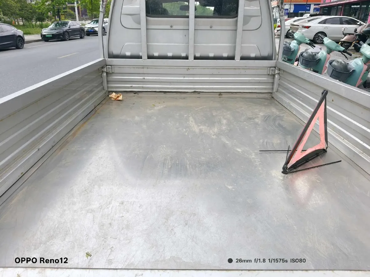 2021 WuLing RongGuang New Truck 1.8L 125HP L4 5MT,autocango,china used car exporter,china ev exporter,chinese used car exporter,chinese used ev exporter