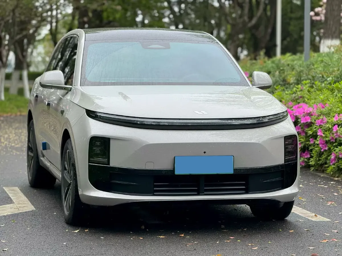 2024 Li L6 Range Extended 154HP L4 REEV 36.8KWH,autocango,china used car exporter,china ev exporter,chinese used car exporter,chinese used ev exporter