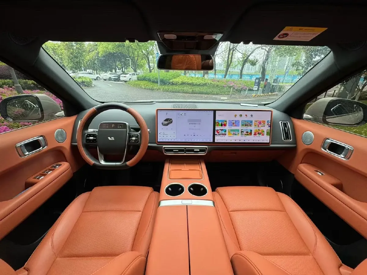 2024 Li L6 Range Extended 154HP L4 REEV 36.8KWH,autocango,china used car exporter,china ev exporter,chinese used car exporter,chinese used ev exporter