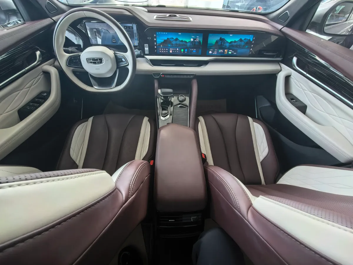 2021 Geely Monjaro 2.0T 218HP L4 7DCT,autocango,china used car exporter,china ev exporter,chinese used car exporter,chinese used ev exporter