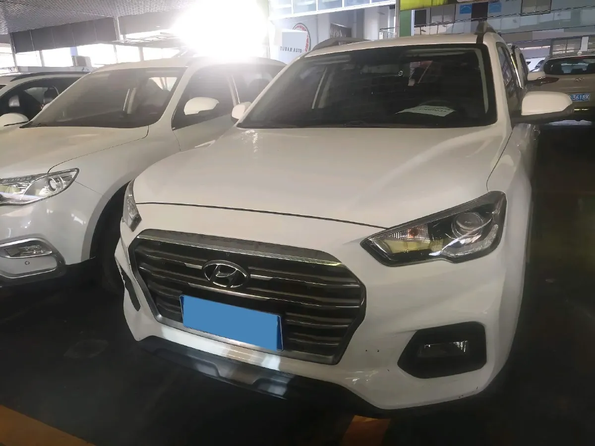 2018 Hyundai ix35 2.0L 160HP L4 6AT,autocango,china used car exporter,china ev exporter,chinese used car exporter,chinese used ev exporter