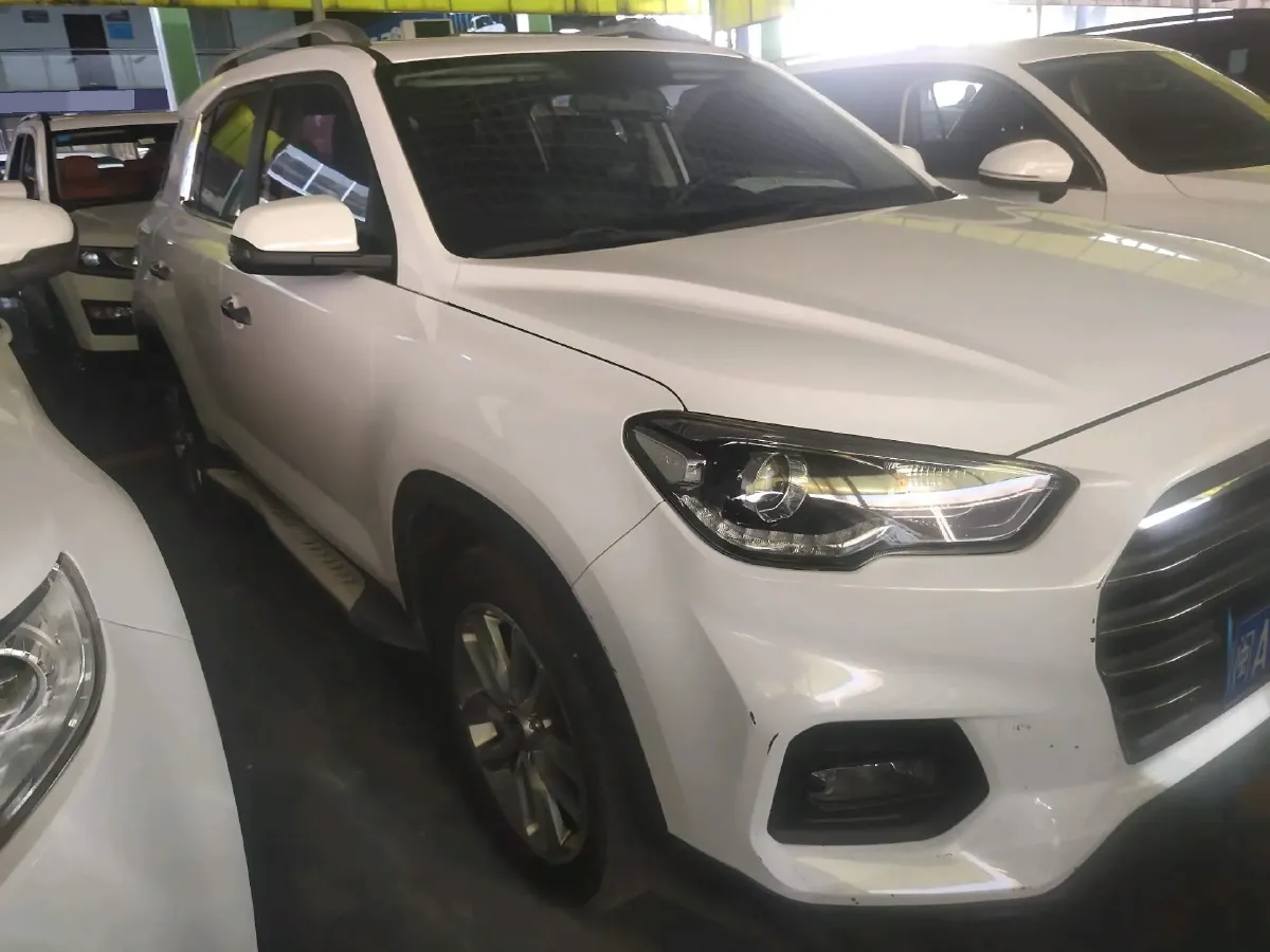 2018 Hyundai ix35 2.0L 160HP L4 6AT,autocango,china used car exporter,china ev exporter,chinese used car exporter,chinese used ev exporter